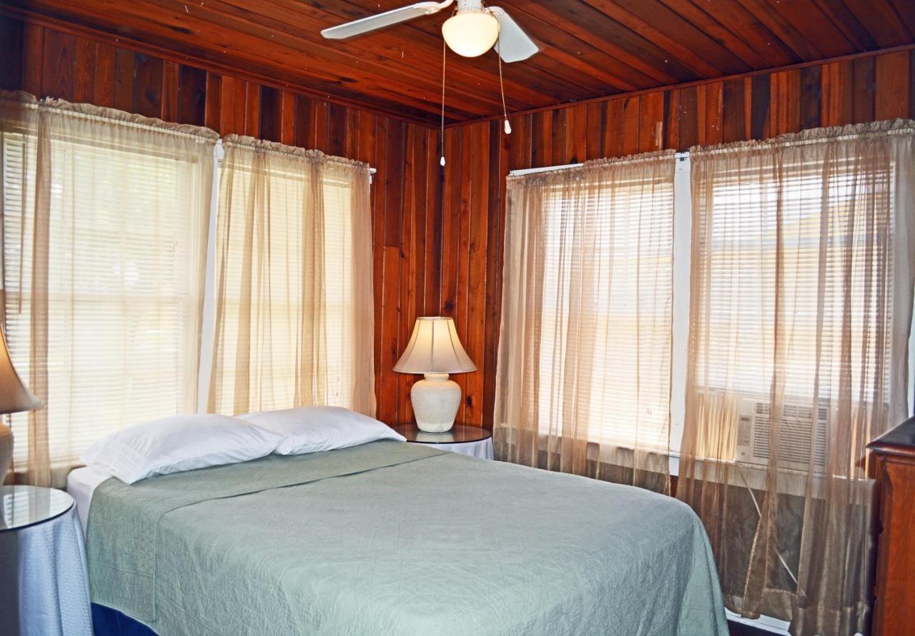 Sunshine Cozy Cottages Indian Rocks Beach Exterior photo